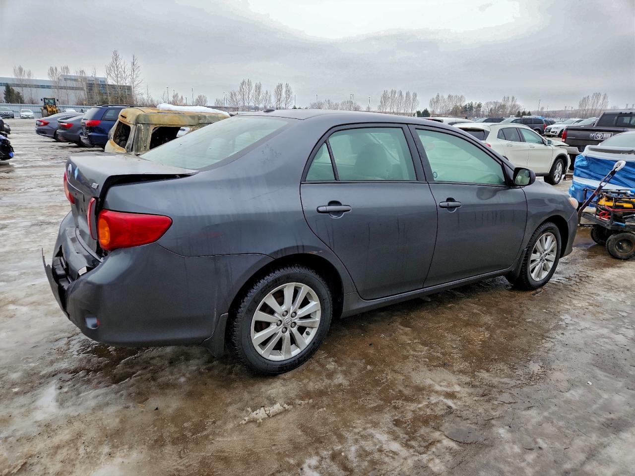 2009 TOYOTA COROLLA BASE photo 3