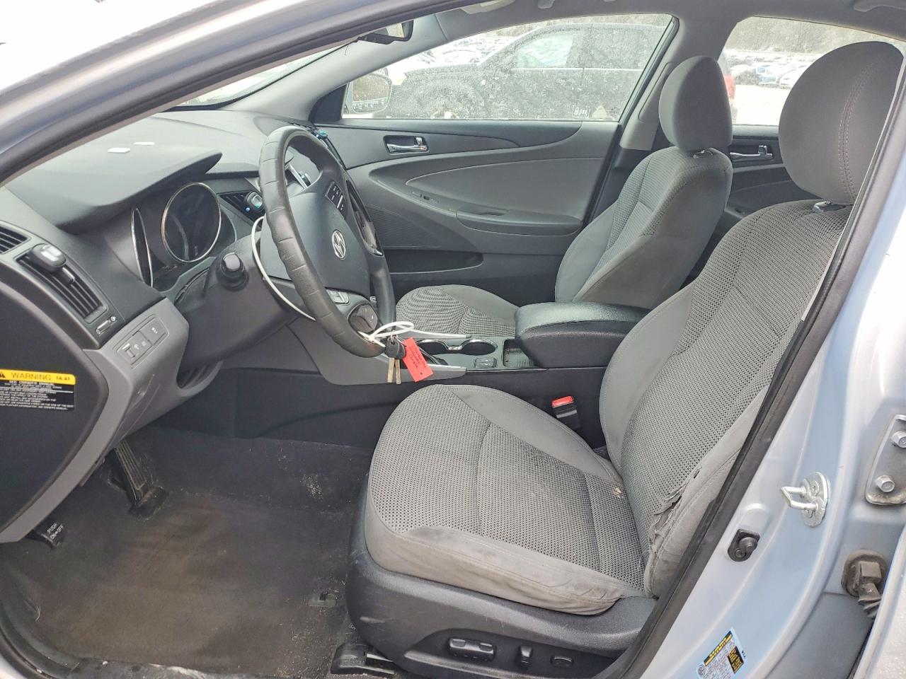 2013 HYUNDAI SONATA GLS photo 7