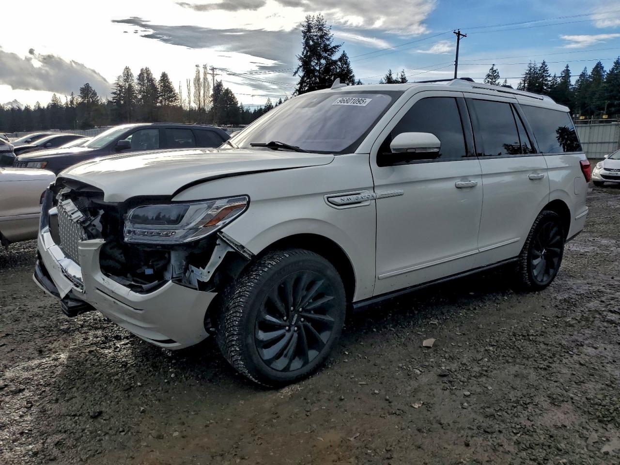 2020 LINCOLN NAVIGATOR