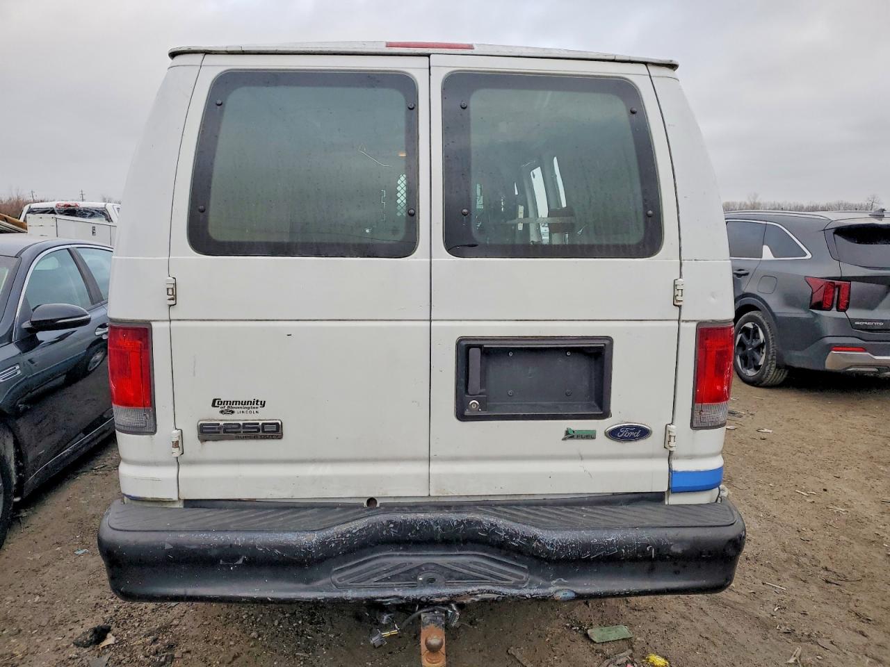 2009 FORD E250 DELIVERY VAN photo 6