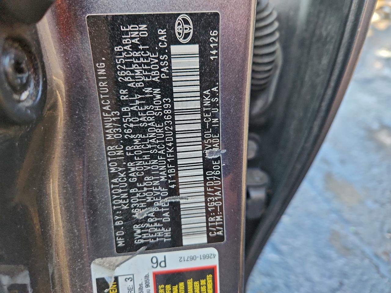 2013 TOYOTA CAMRY L photo 12