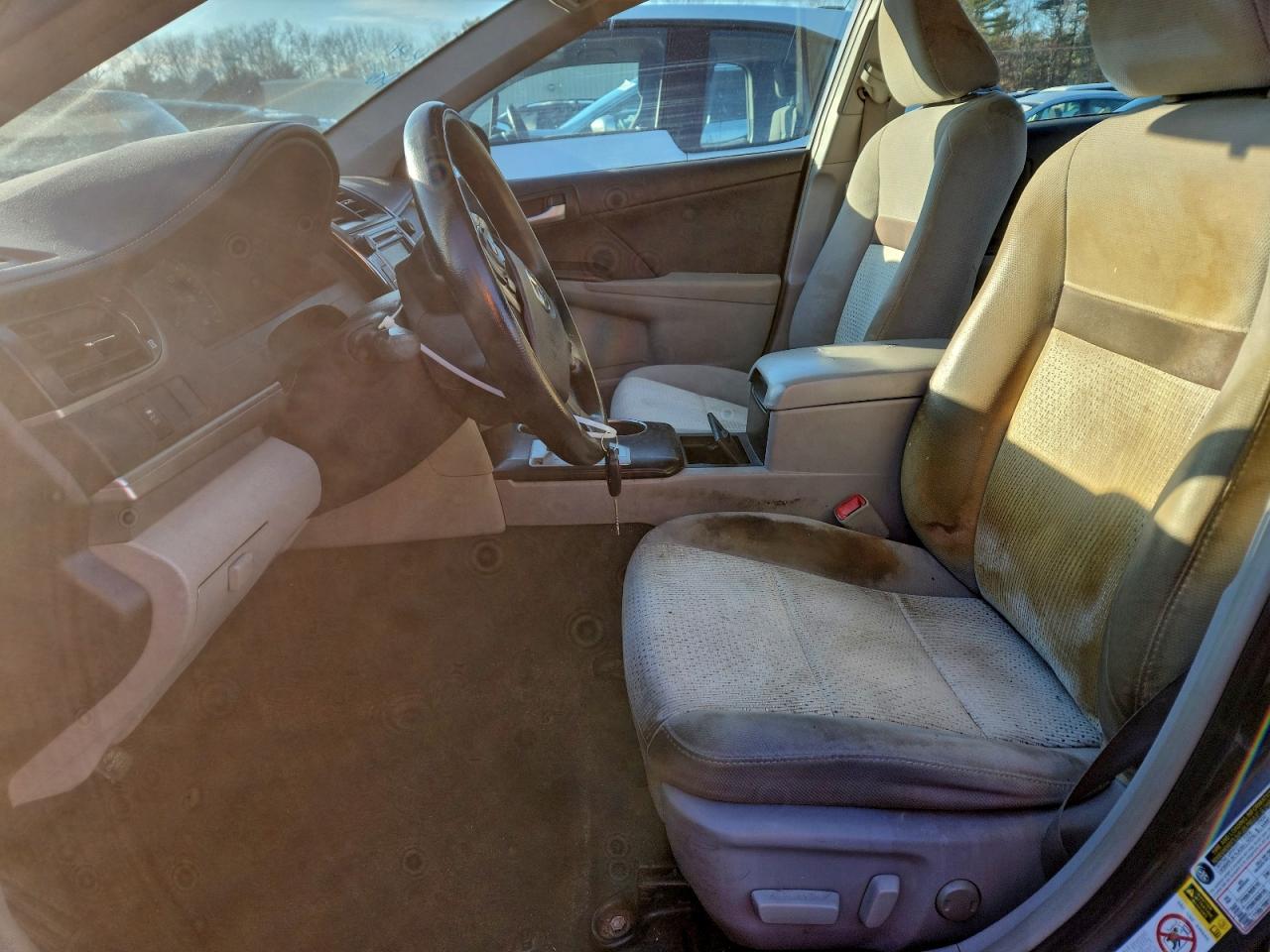 2013 TOYOTA CAMRY L photo 7