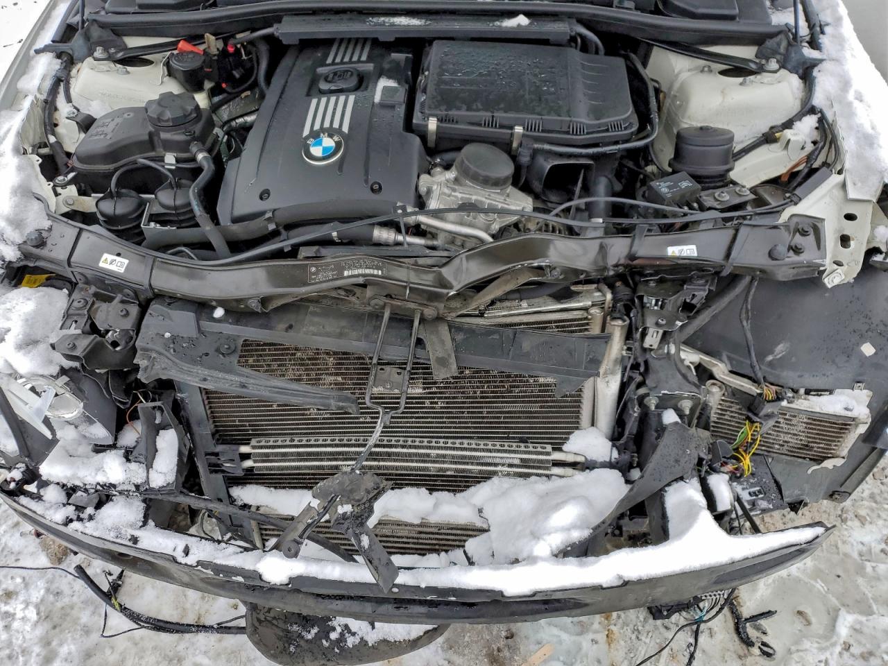 2012 BMW 335 I SULEV photo 11