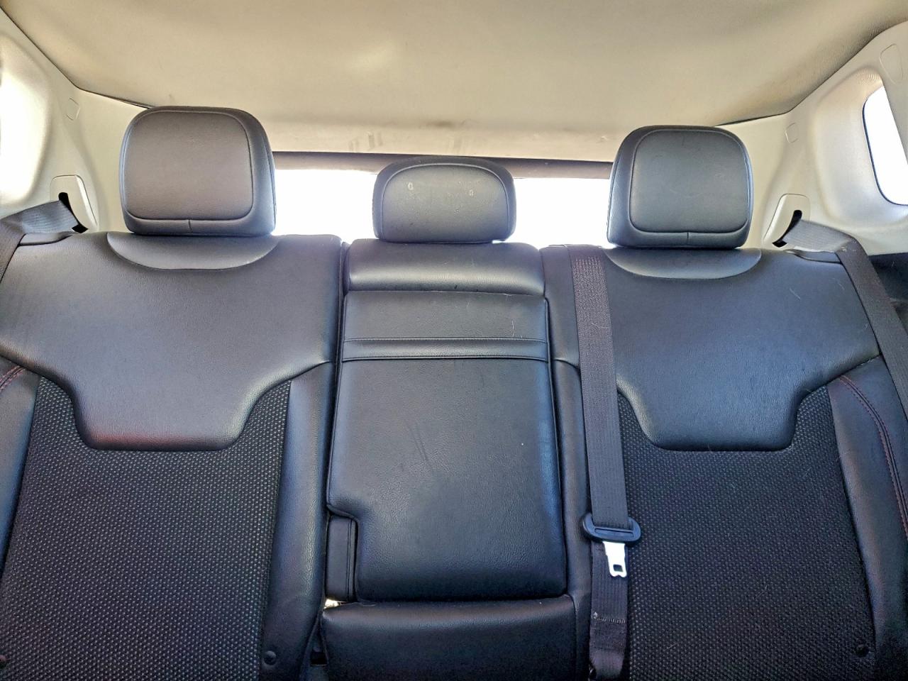 2019 JEEP COMPASS TRAILHAWK photo 19