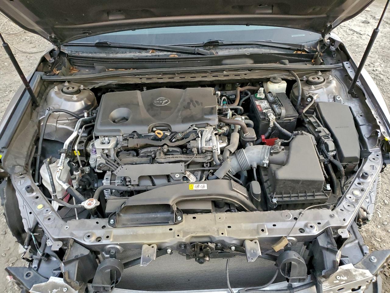 2018 TOYOTA CAMRY L photo 11