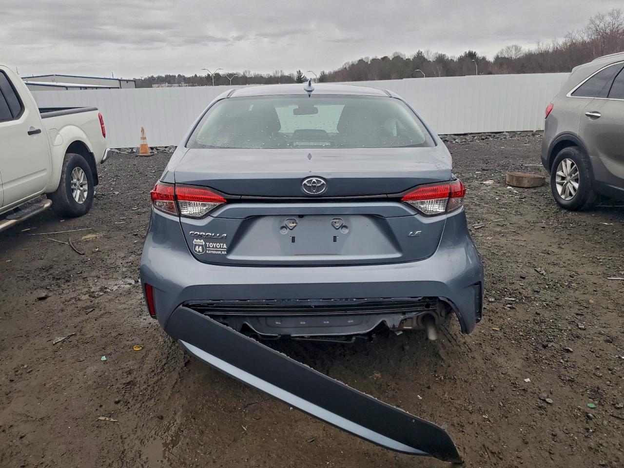 2021 TOYOTA COROLLA LE photo 6