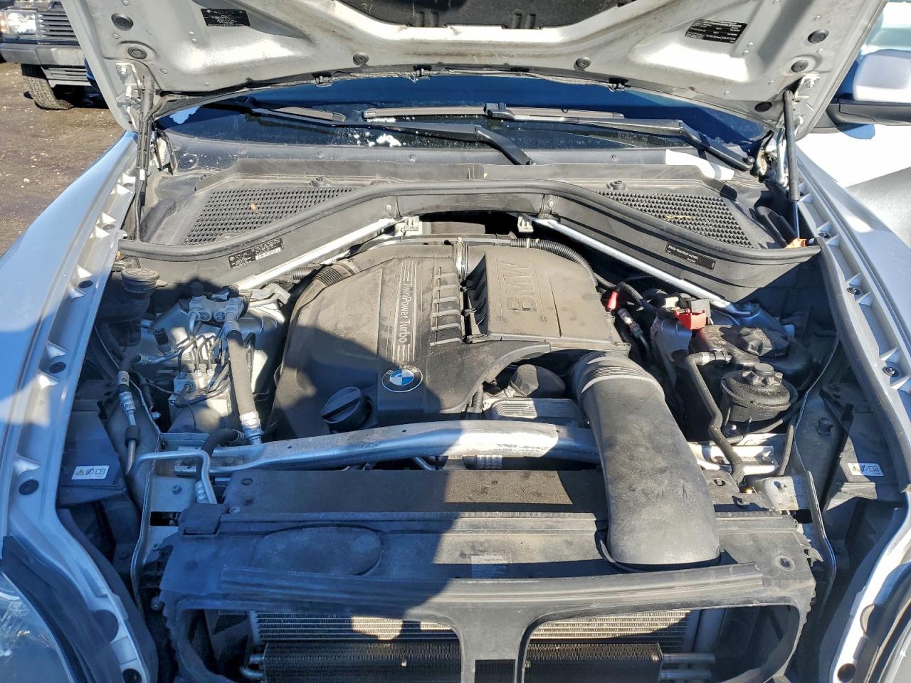 2012 BMW X5 XDRIVE35I photo 12