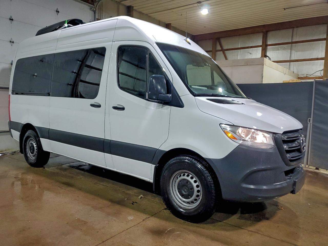 2024 MERCEDES-BENZ SPRINTER 2500 photo 4