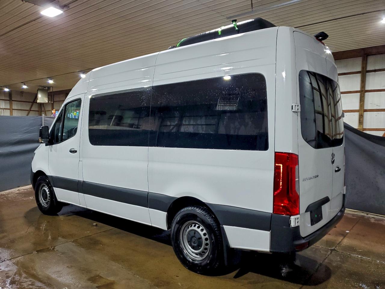 2024 MERCEDES-BENZ SPRINTER 2500 photo 2