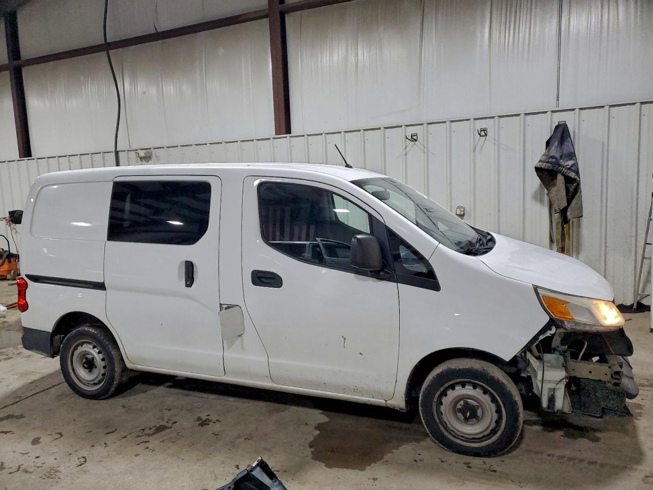 2015 CHEVROLET CITY EXPRESS LT photo 4