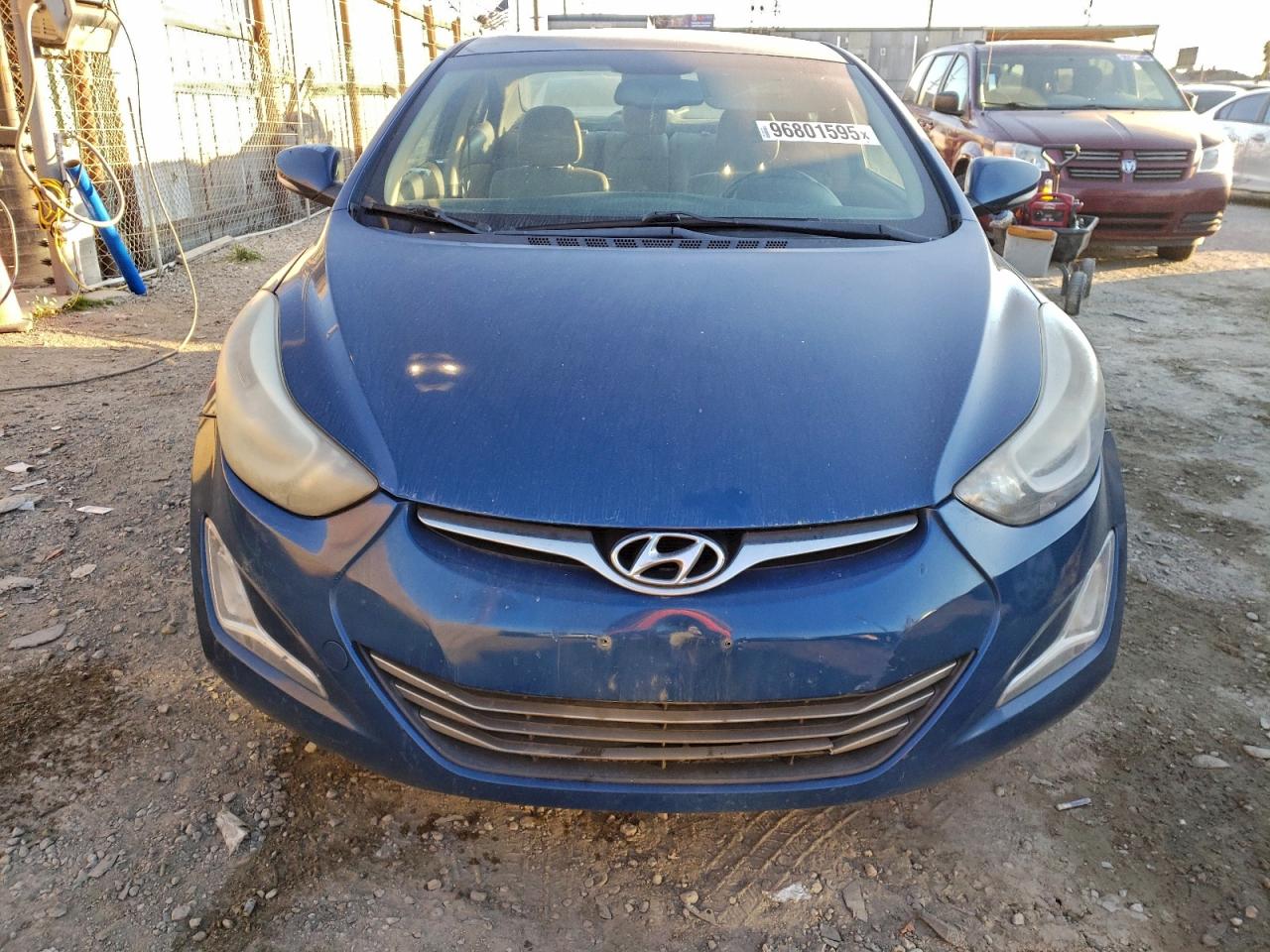 2014 HYUNDAI ELANTRA SE photo 5
