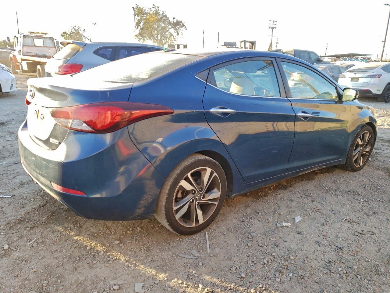 2014 HYUNDAI ELANTRA SE photo 3