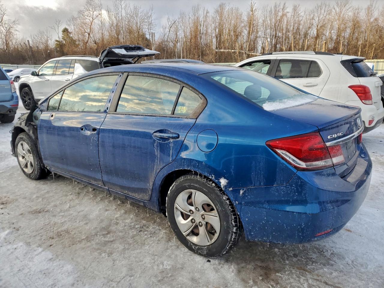 2015 HONDA CIVIC LX photo 2