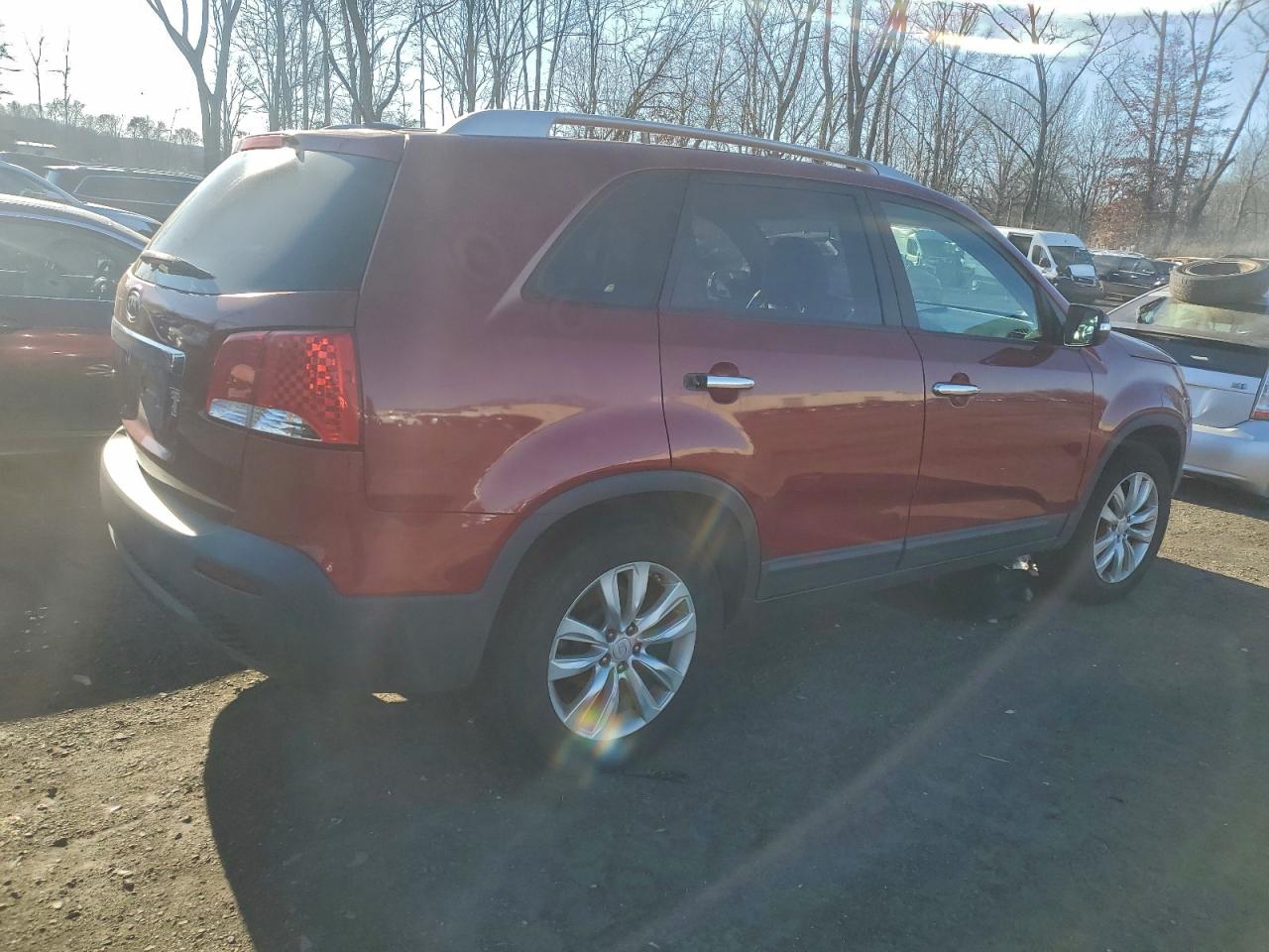 2011 KIA SORENTO BASE photo 3