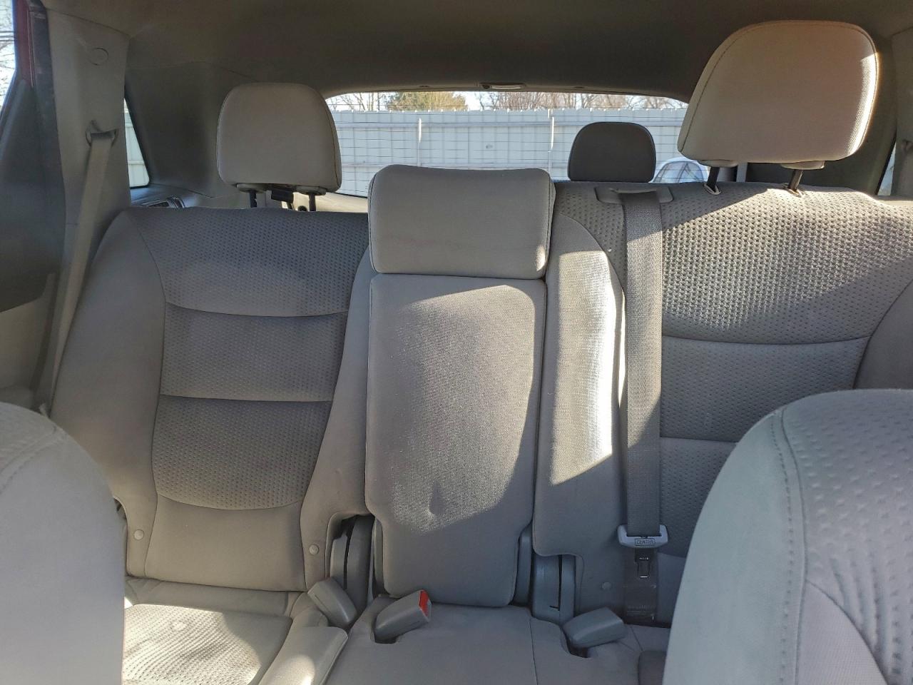 2011 KIA SORENTO BASE photo 10