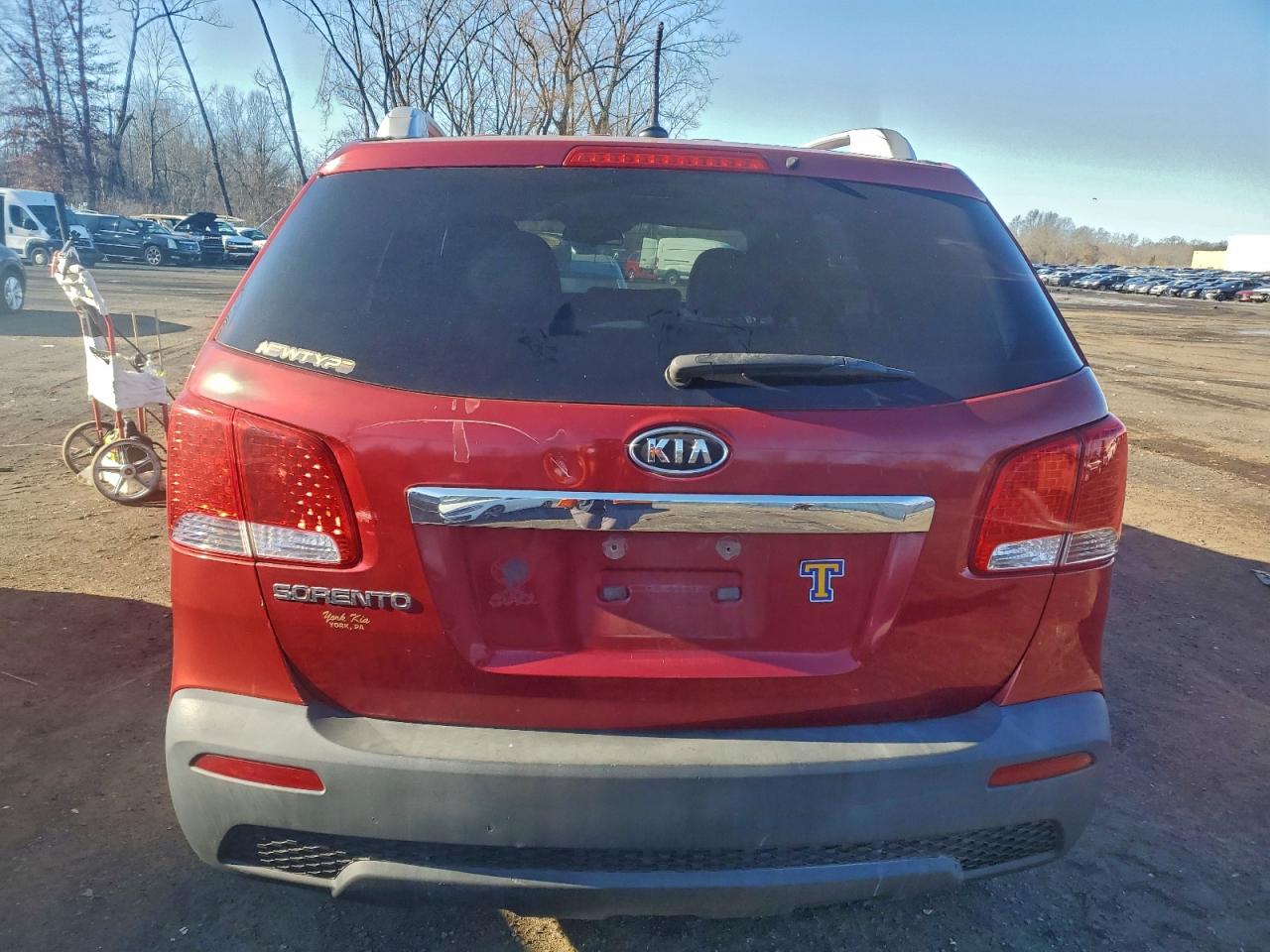 2011 KIA SORENTO BASE photo 6
