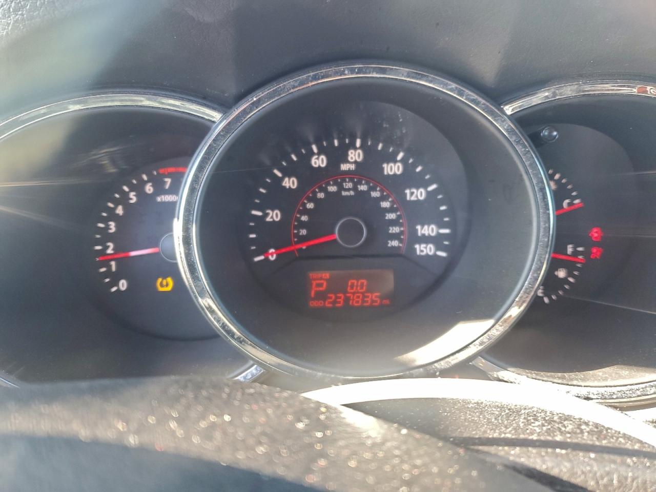 2011 KIA SORENTO BASE photo 9