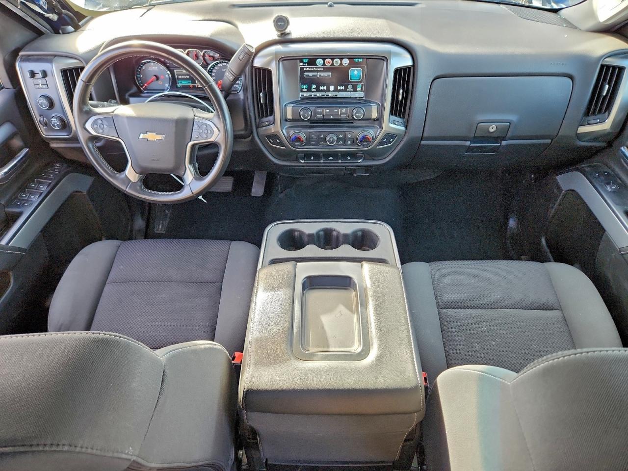 2018 CHEVROLET SILVERADO K1500 LT photo 8