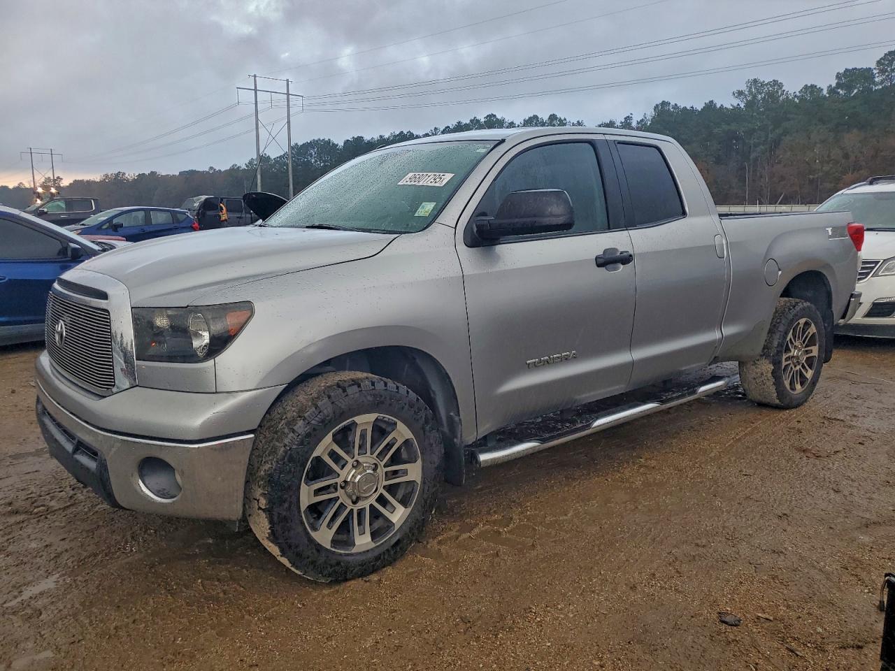 2012 TOYOTA TUNDRA