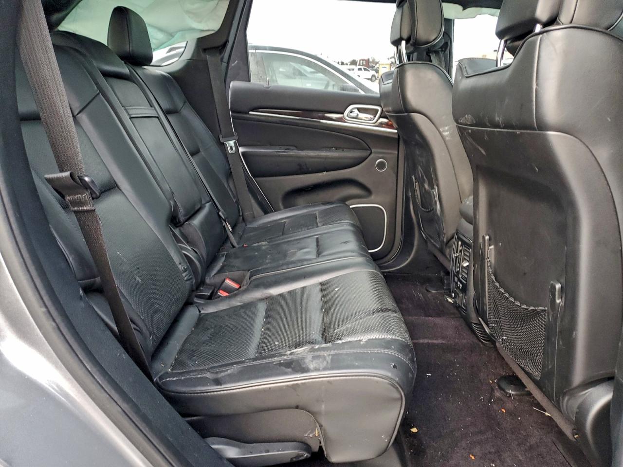2016 JEEP GRAND CHEROKEE OVERLAND photo 19