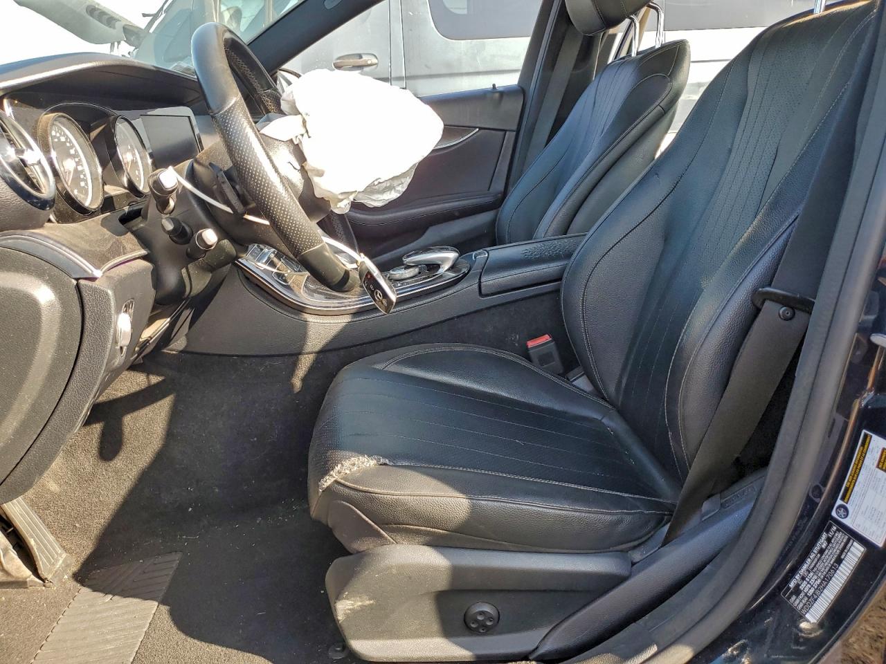 2017 MERCEDES-BENZ E 300 photo 7