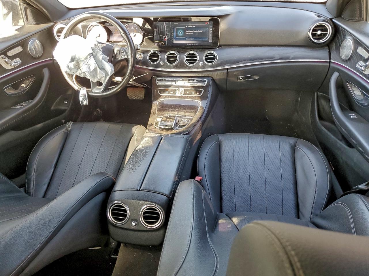 2017 MERCEDES-BENZ E 300 photo 8