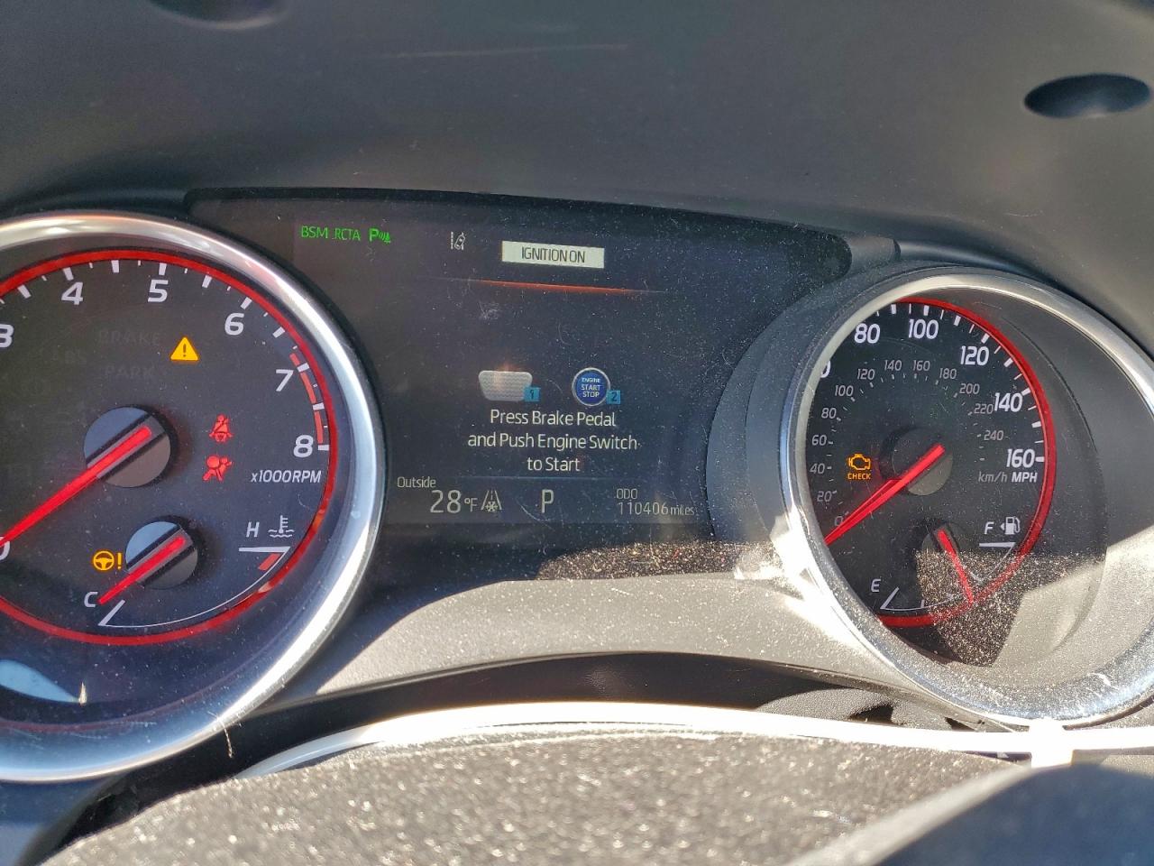 2018 TOYOTA CAMRY XSE photo 9