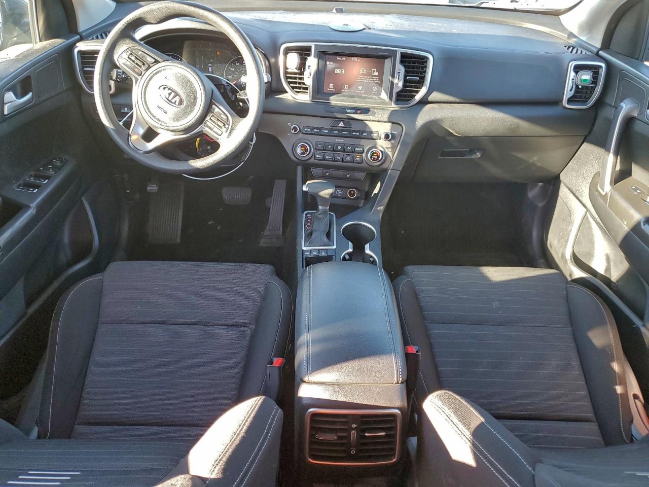 2018 KIA SPORTAGE LX photo 22