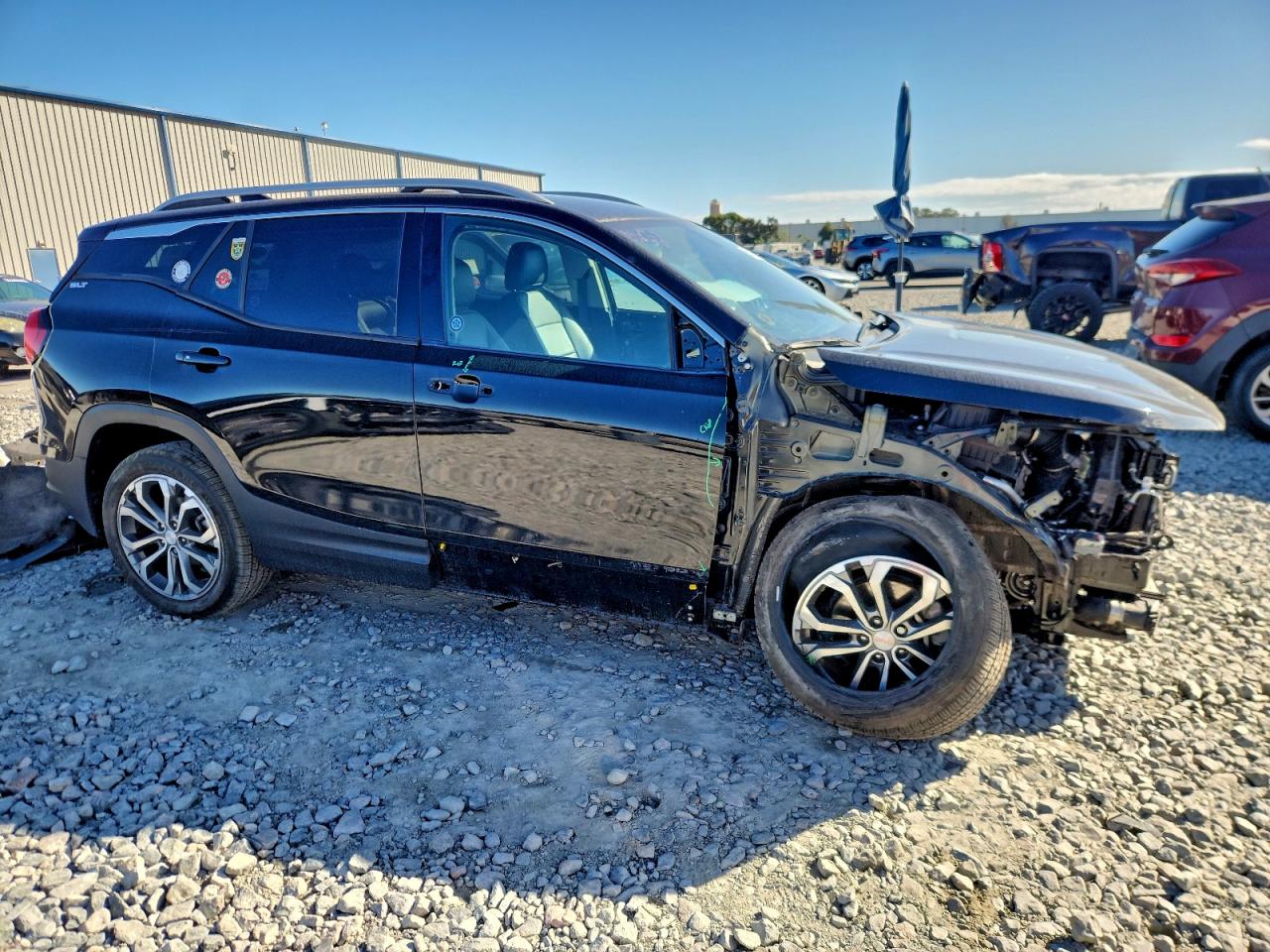 2018 GMC TERRAIN SLT photo 4