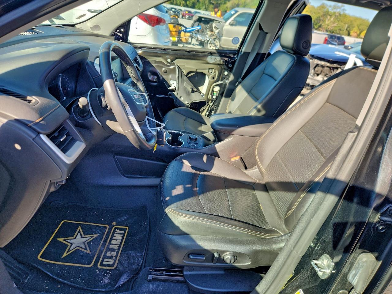 2018 GMC TERRAIN SLT photo 7