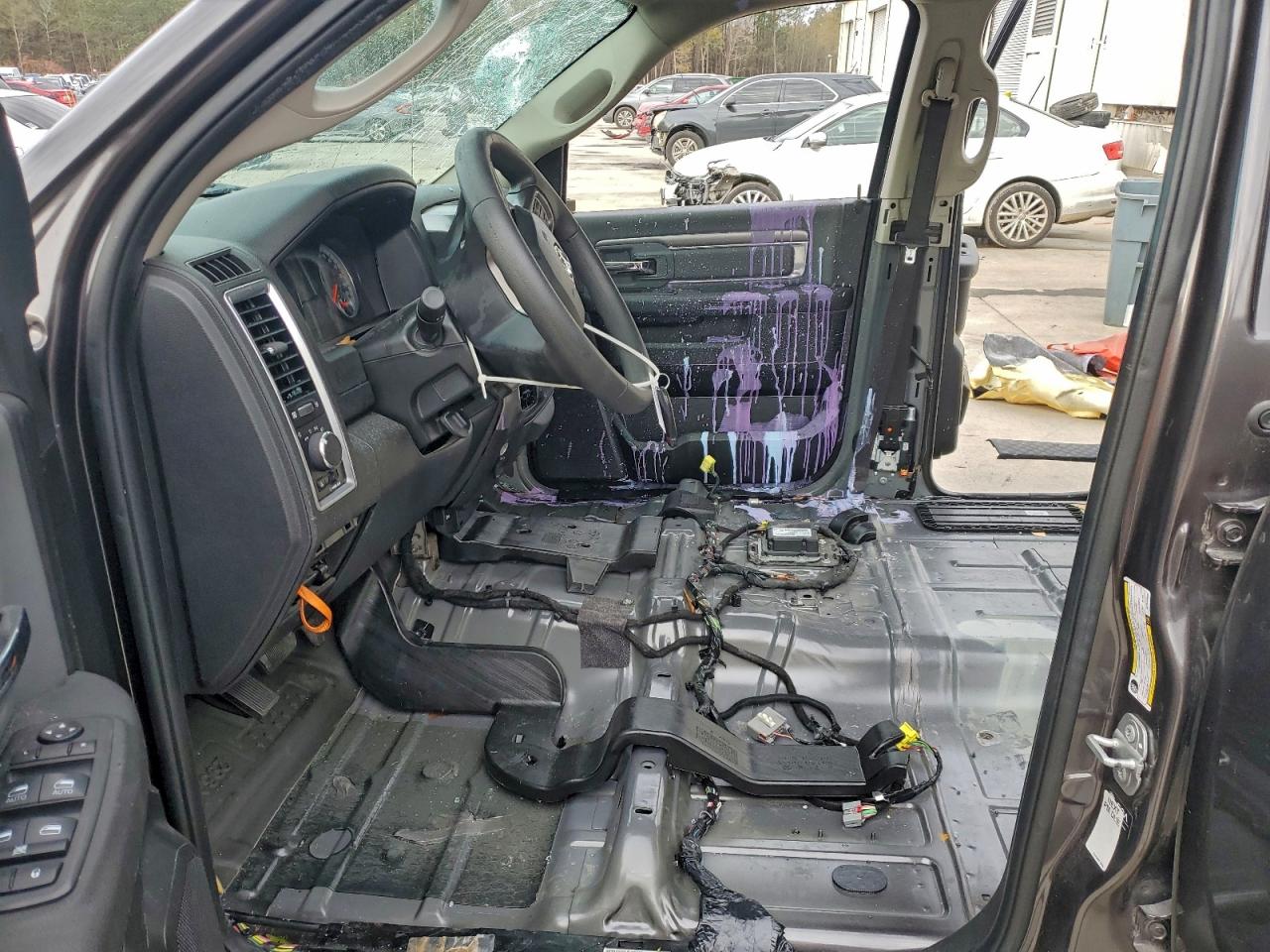 2021 RAM 1500 CLASSIC SLT photo 7