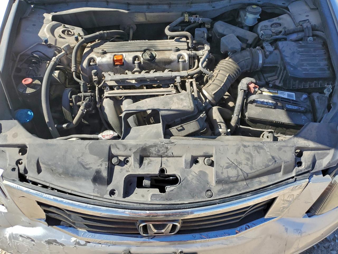 2010 HONDA ACCORD LX photo 11