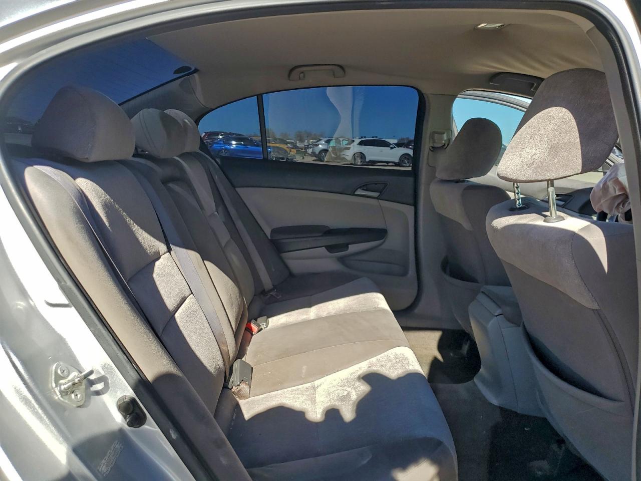 2010 HONDA ACCORD LX photo 10