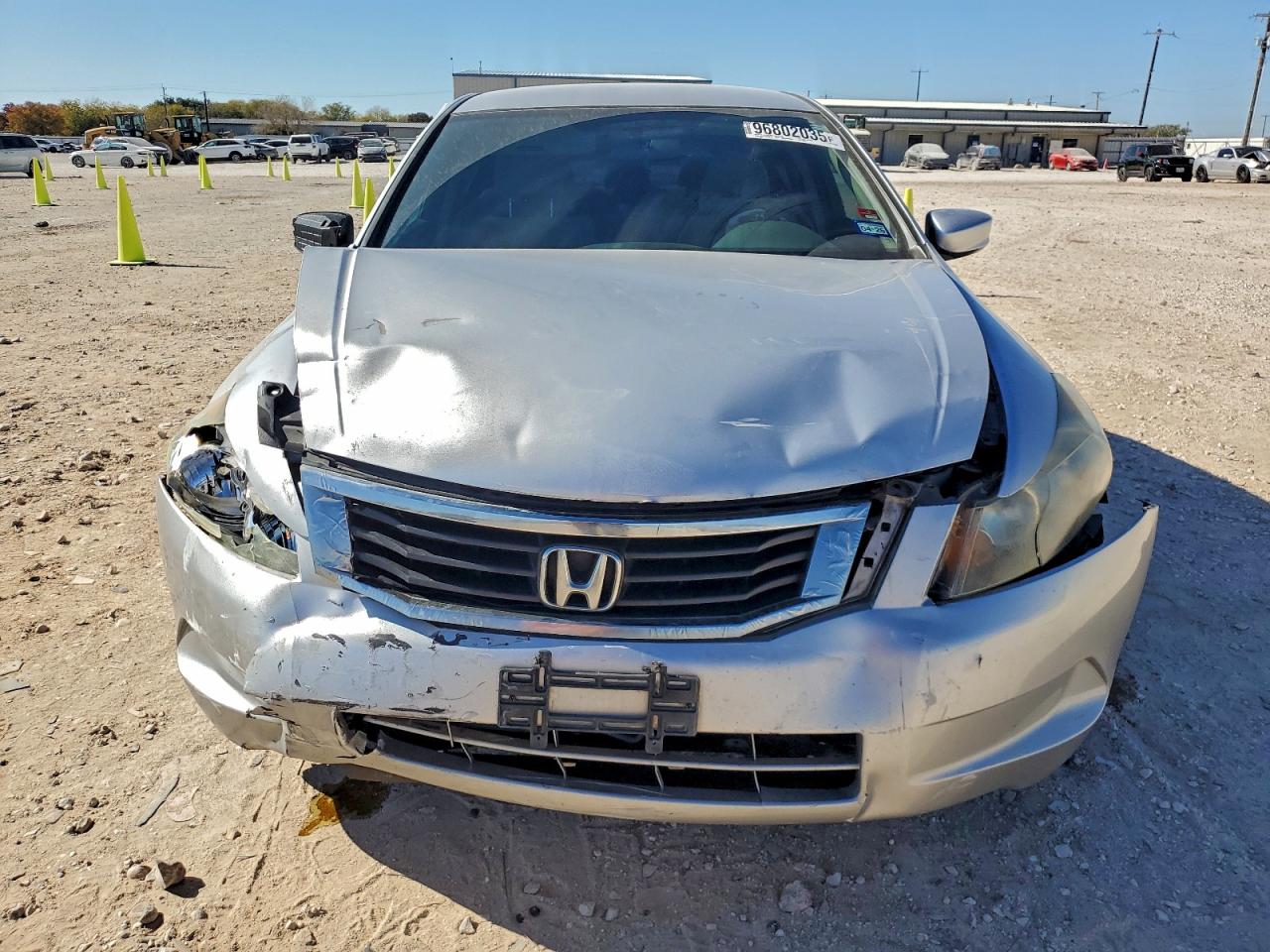 2010 HONDA ACCORD LX photo 5