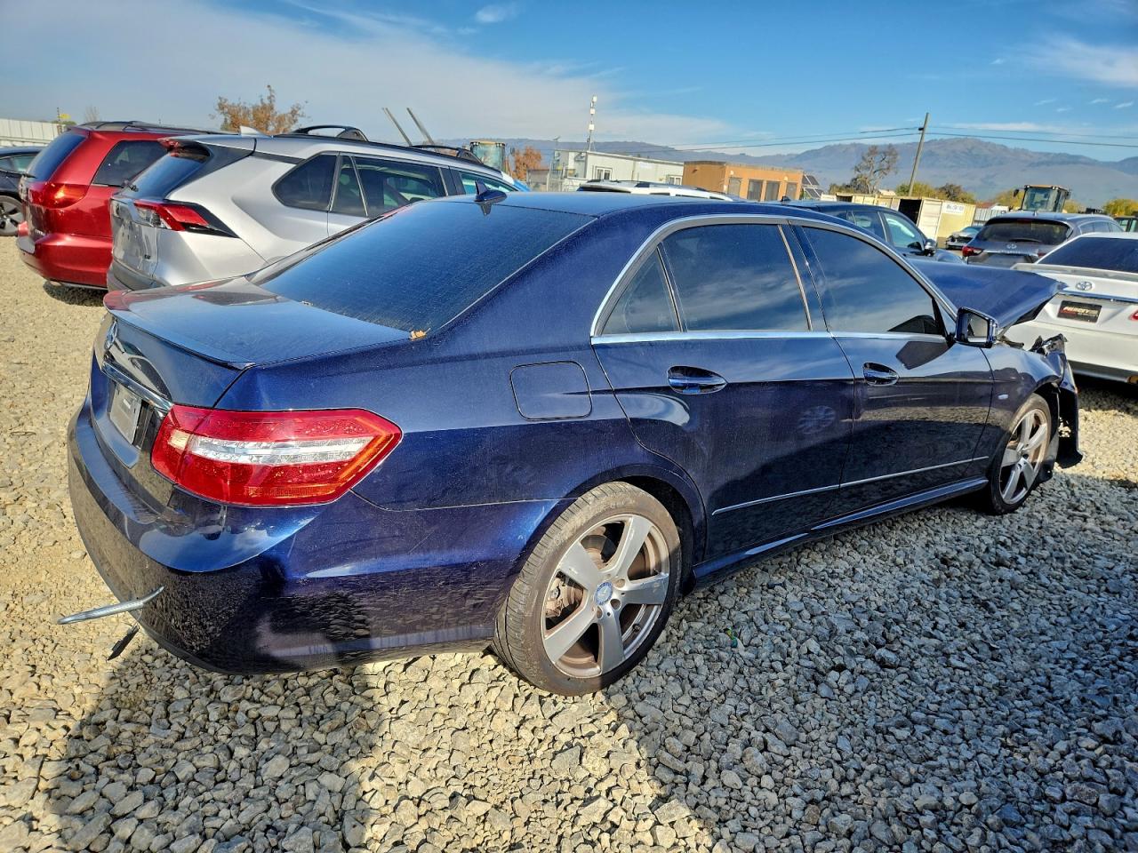 2012 MERCEDES-BENZ E 350 photo 3