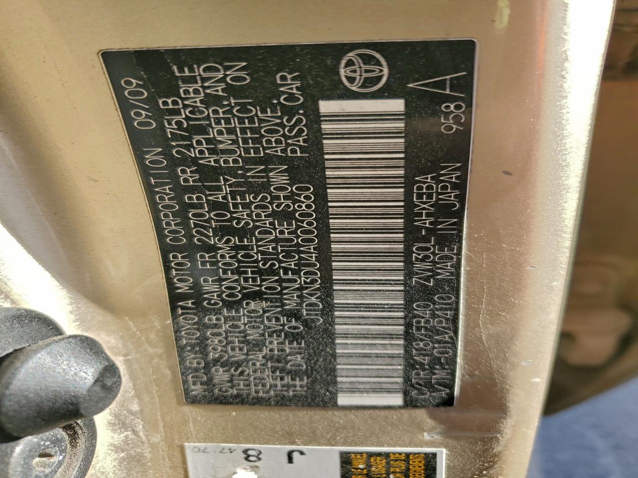 2010 TOYOTA PRIUS photo 13