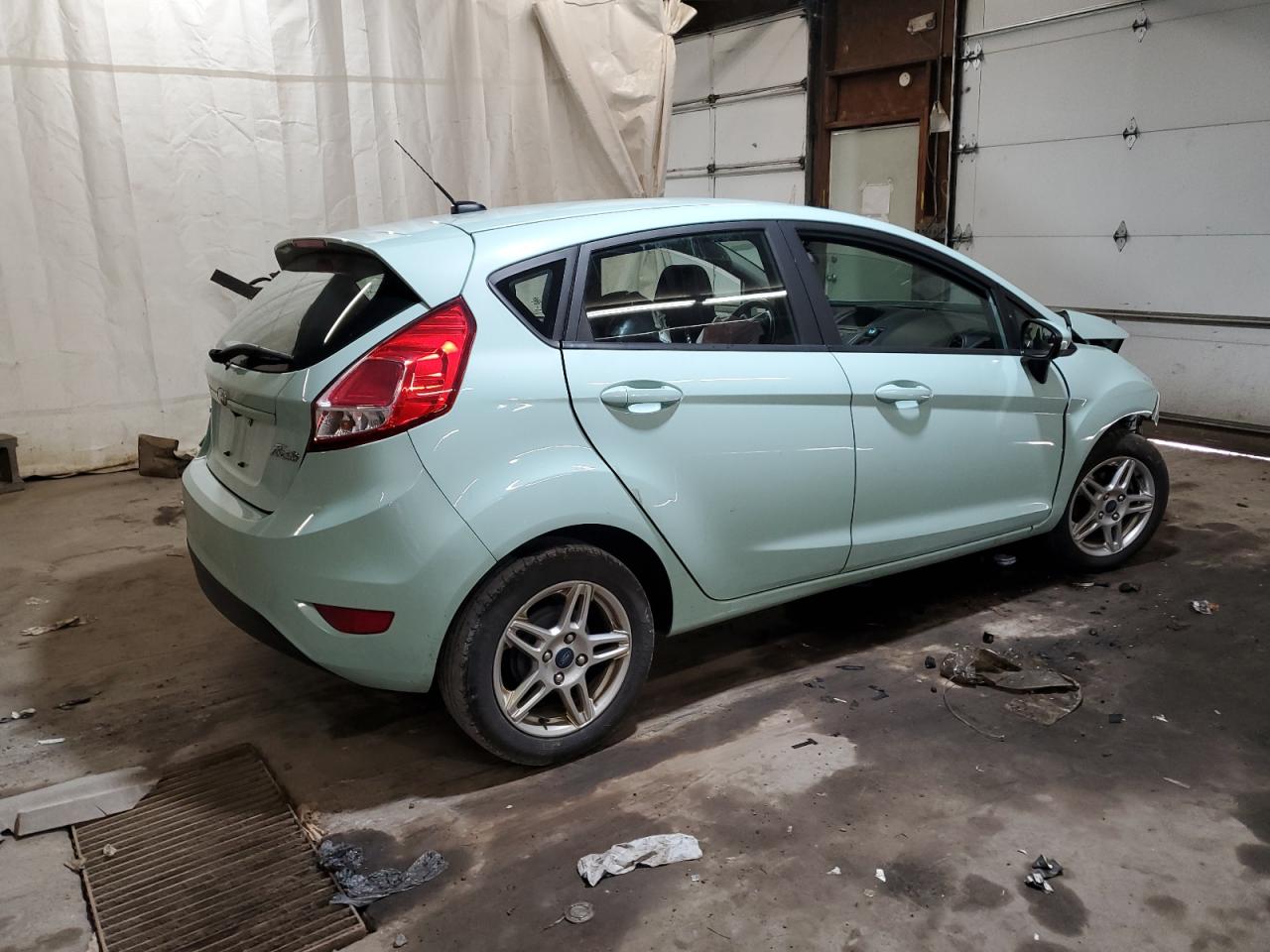 2019 FORD FIESTA SE photo 3