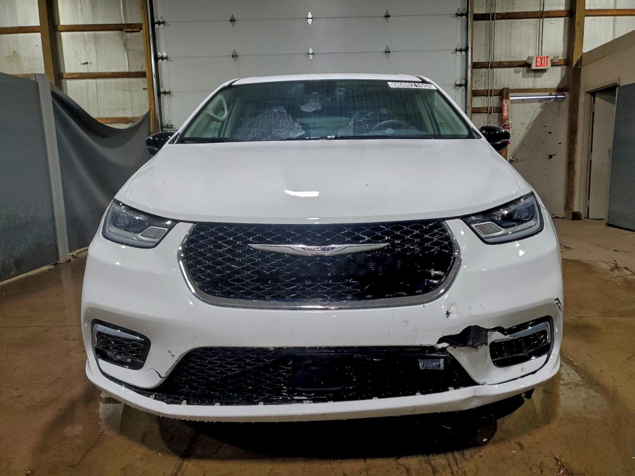 2024 CHRYSLER PACIFICA TOURING L photo 5