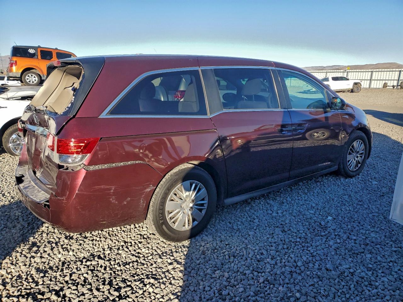 2014 HONDA ODYSSEY LX photo 3