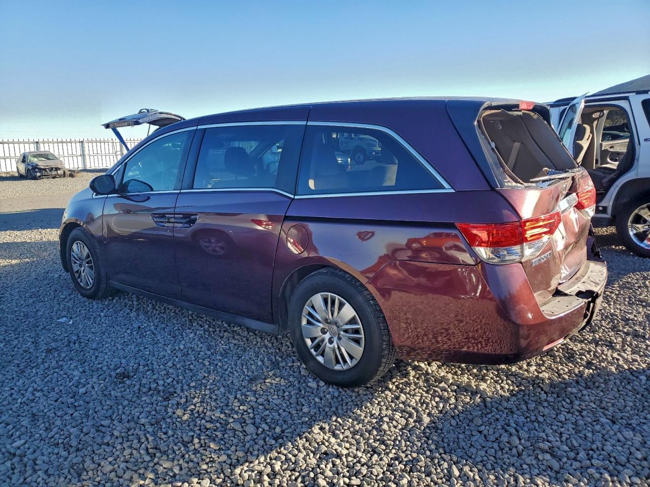 2014 HONDA ODYSSEY LX photo 2