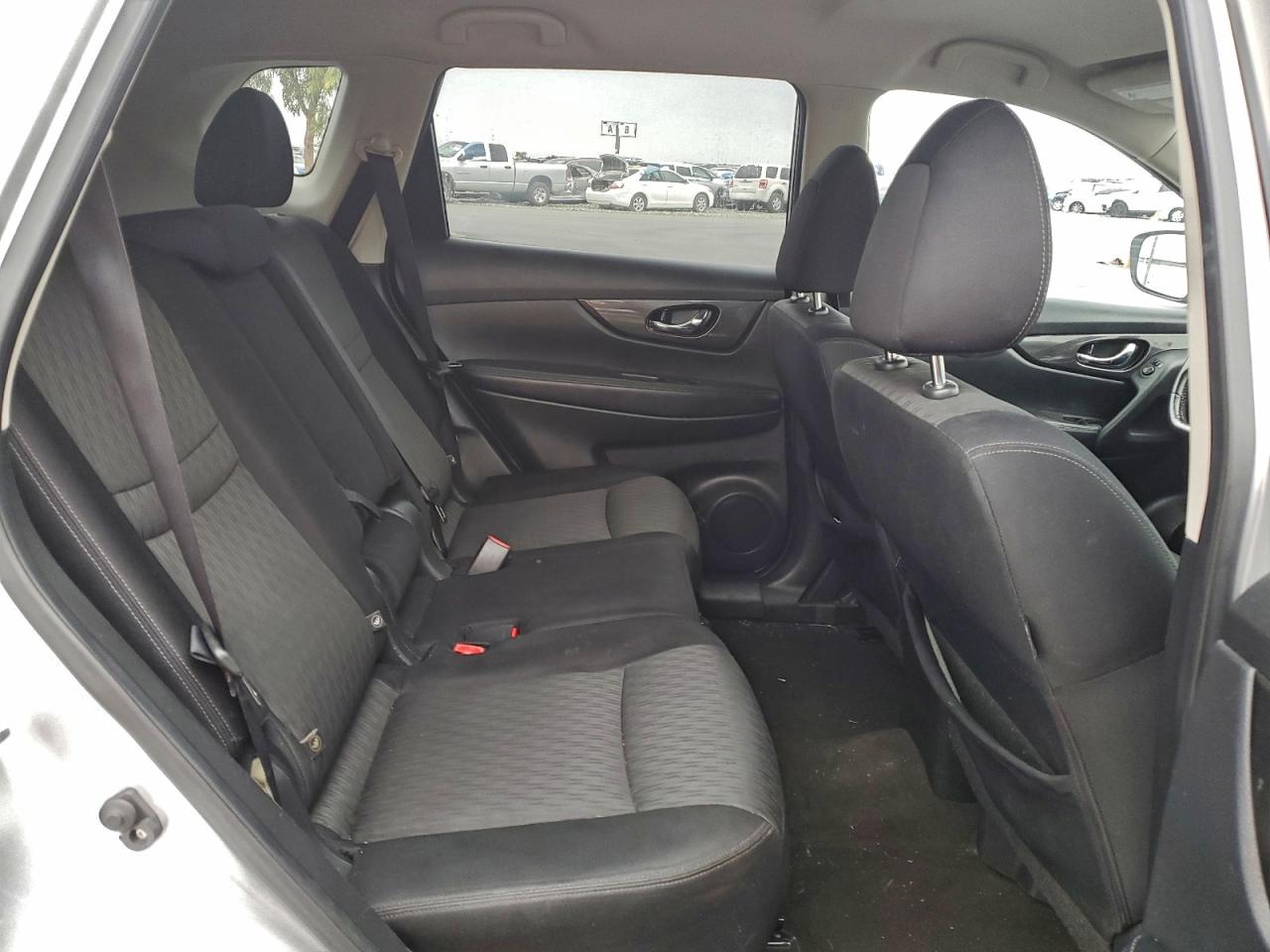 2017 NISSAN ROGUE S photo 11