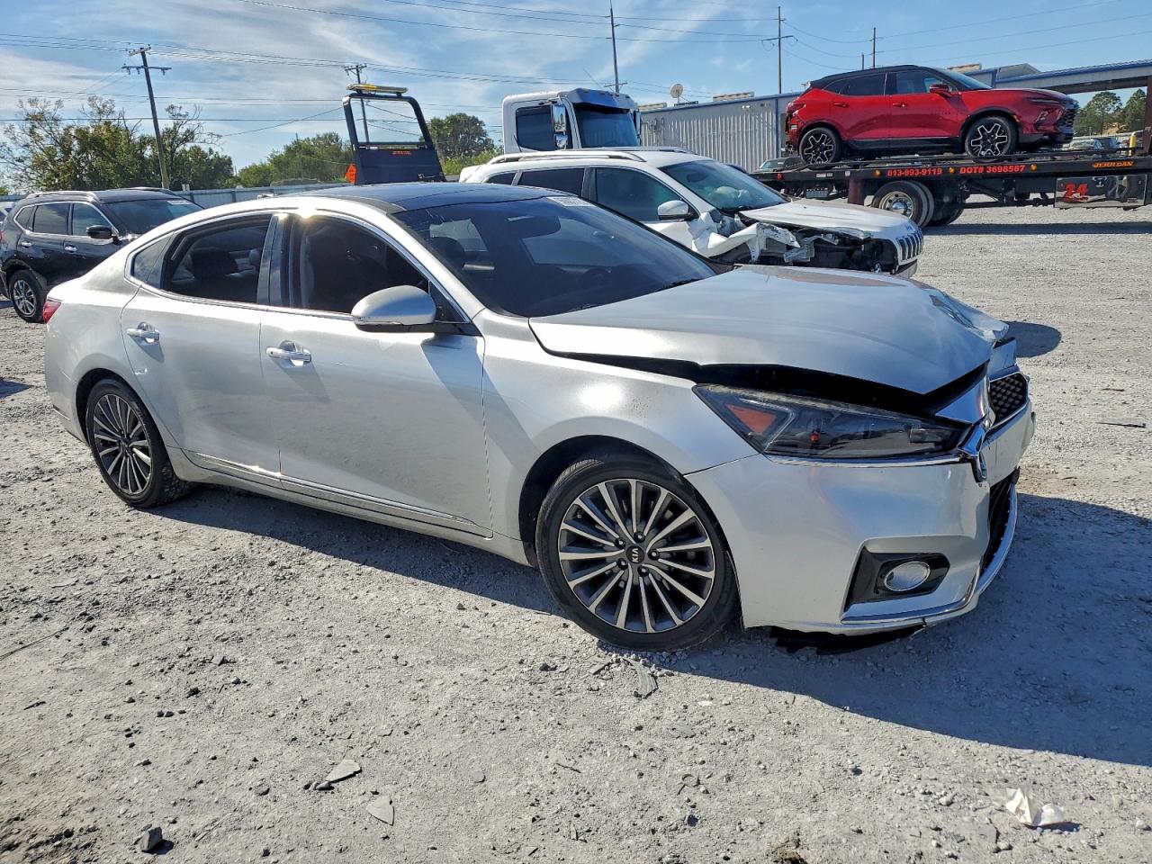 2017 KIA CADENZA PREMIUM photo 4