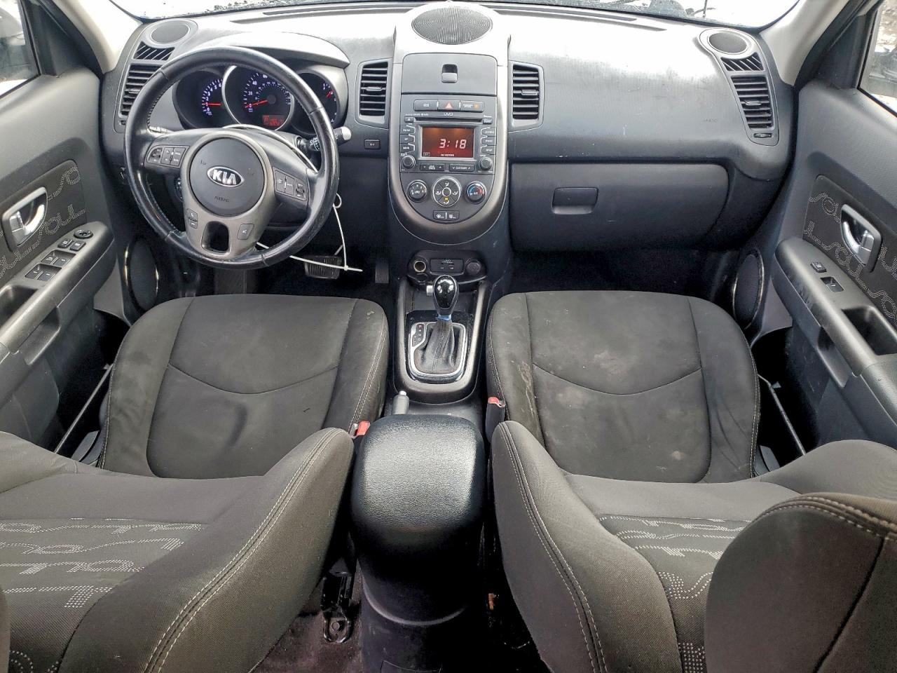 2013 KIA SOUL + photo 8