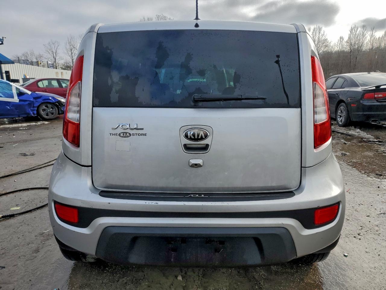 2013 KIA SOUL + photo 6
