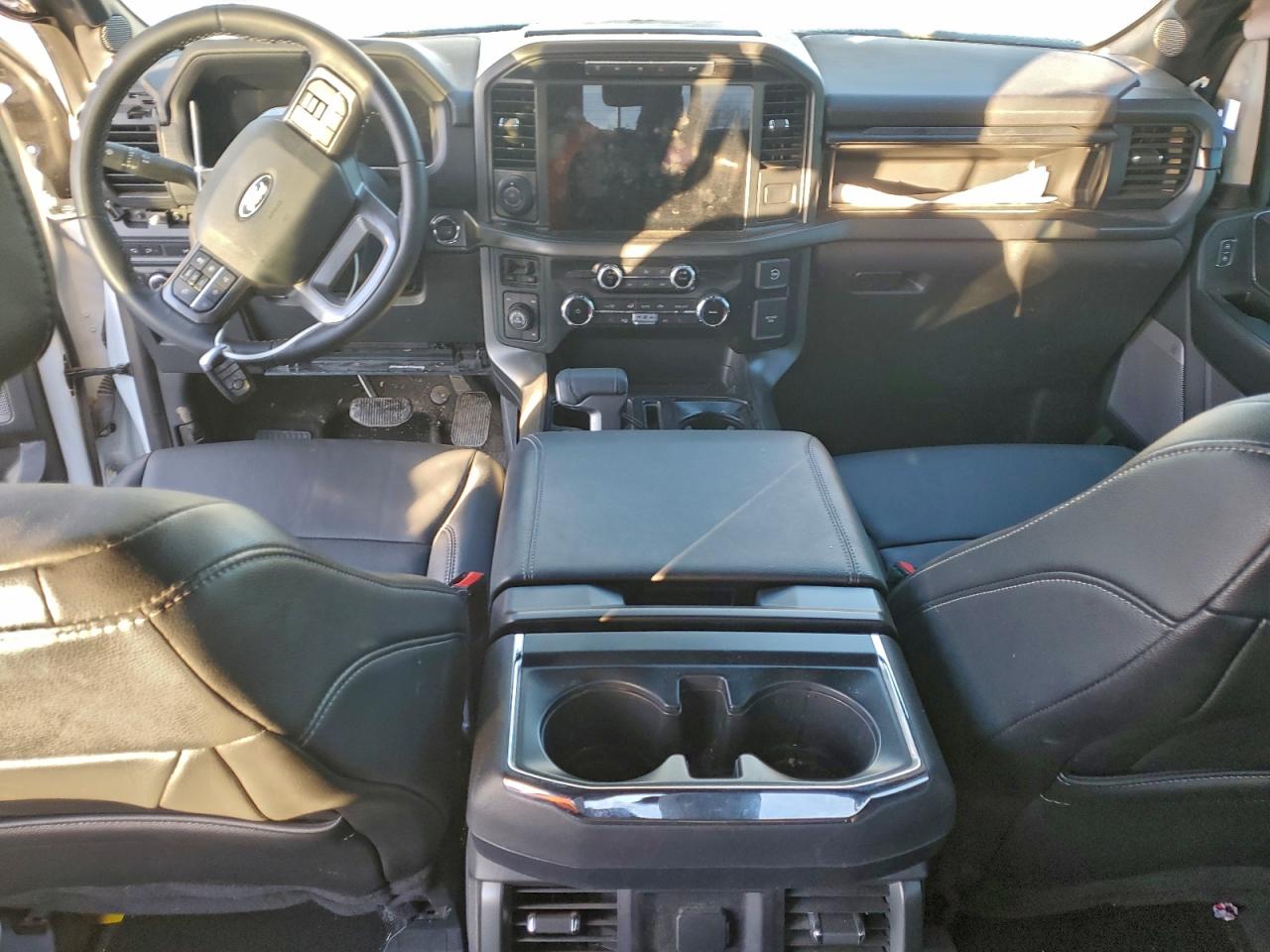 2024 FORD F150 XLT photo 8