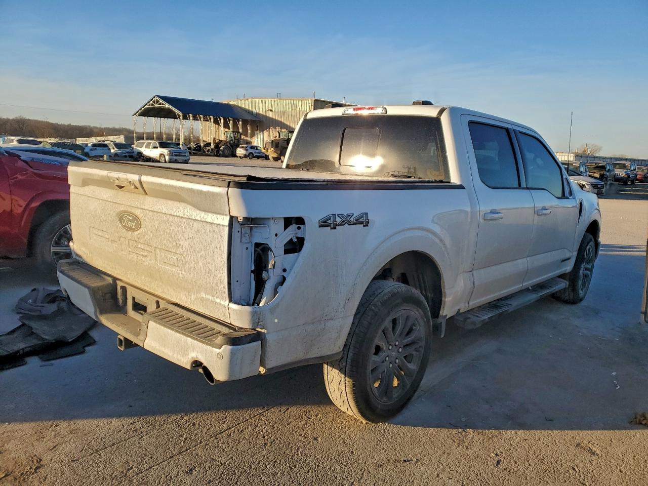 2024 FORD F150 XLT photo 3