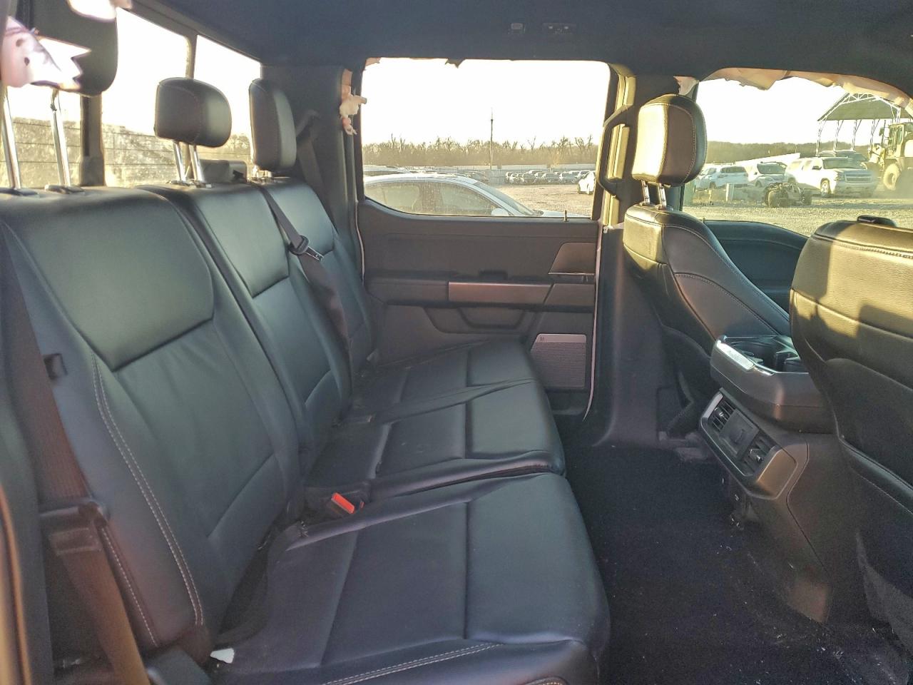 2024 FORD F150 XLT photo 10