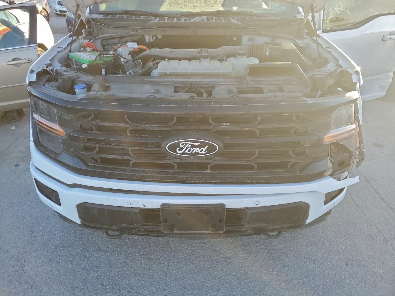2024 FORD F150 XLT photo 11