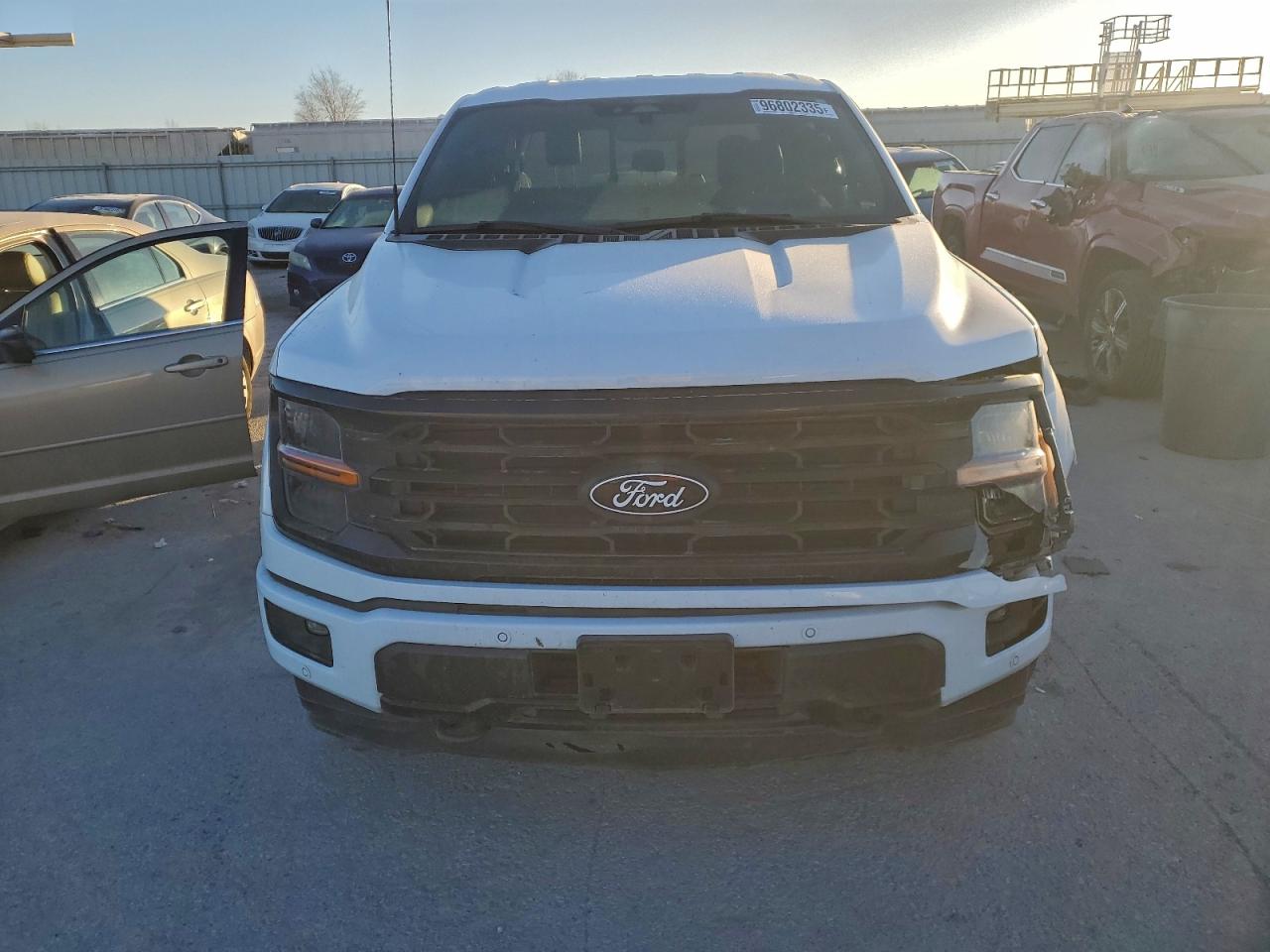 2024 FORD F150 XLT photo 5