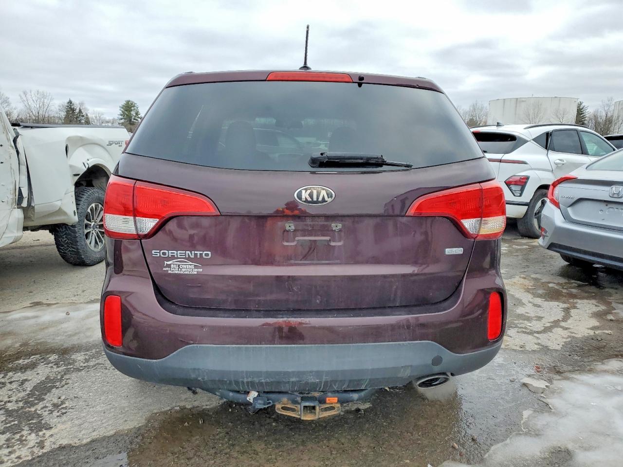 2015 KIA SORENTO LX photo 6